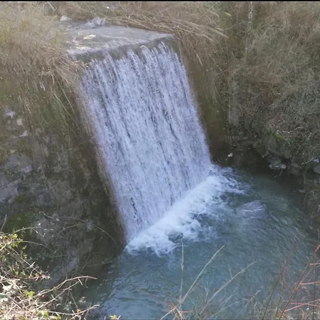 - Malibu' Lauria Inferiore