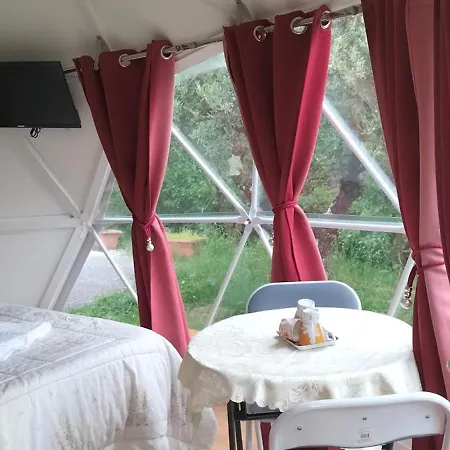 - Malibu' Bed & Breakfast Lauria Inferiore