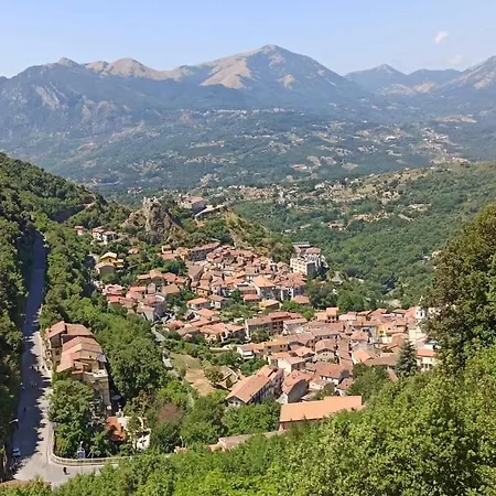 Affittacamere - Malibu' Lauria Inferiore