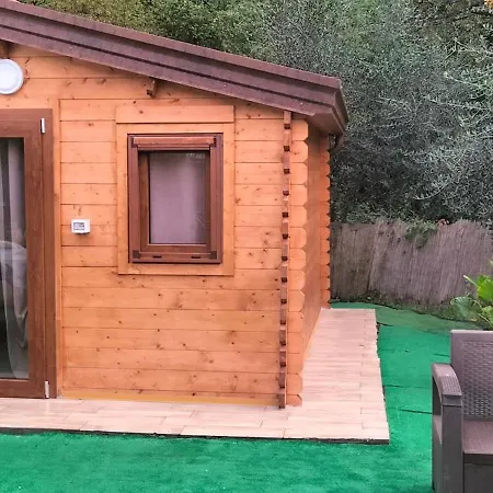 - Malibu' Lauria Inferiore