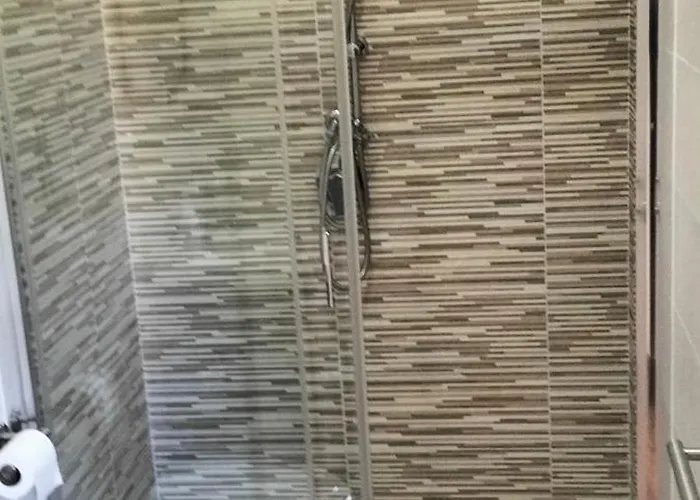 Guest house - Malibu' 3*