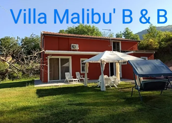 - Malibu' 3* Lauria Inferiore