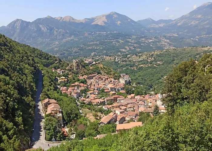 Guest house - Malibu' Lauria Inferiore